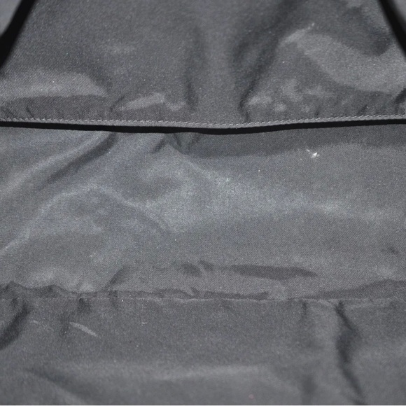 This is an authentic CHANEL New Travel Line Shoulder Tote Bag. - Picture 11 of 11